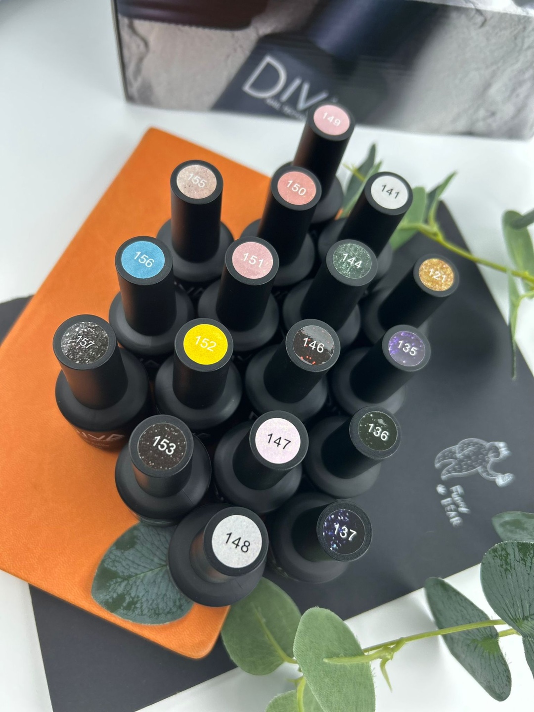 Diva nail technology гель-лак Набор гель-лаков "Super shine" 146, 147, 144, 148, 149, 150, 151, 152, 153, 155, 156, 157, 121, 136, 137, 141, 135 глянцевое 15 мл