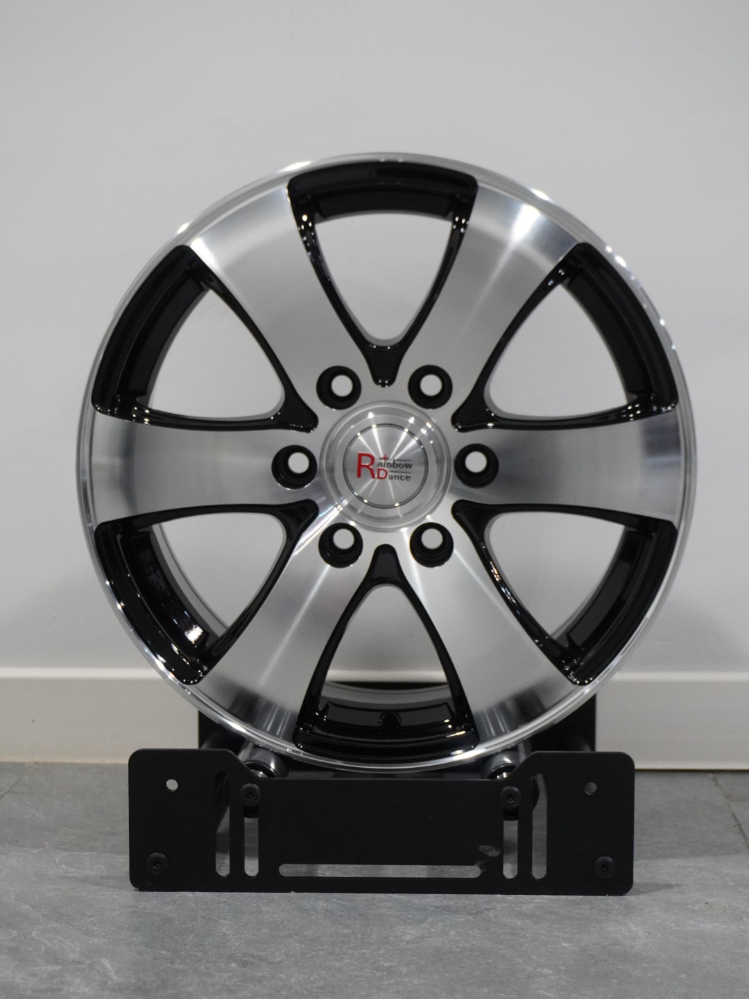 PDW TURONE 7x16/6x130 D84.1 ET50 4 диска черный, серебристый