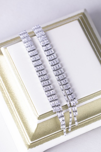 Серьги Lady accessories бижутерный сплав, стекло