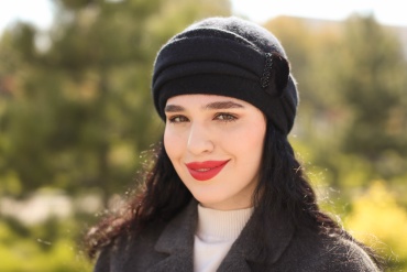 Шапка Sara Hats размер универсальный, черный