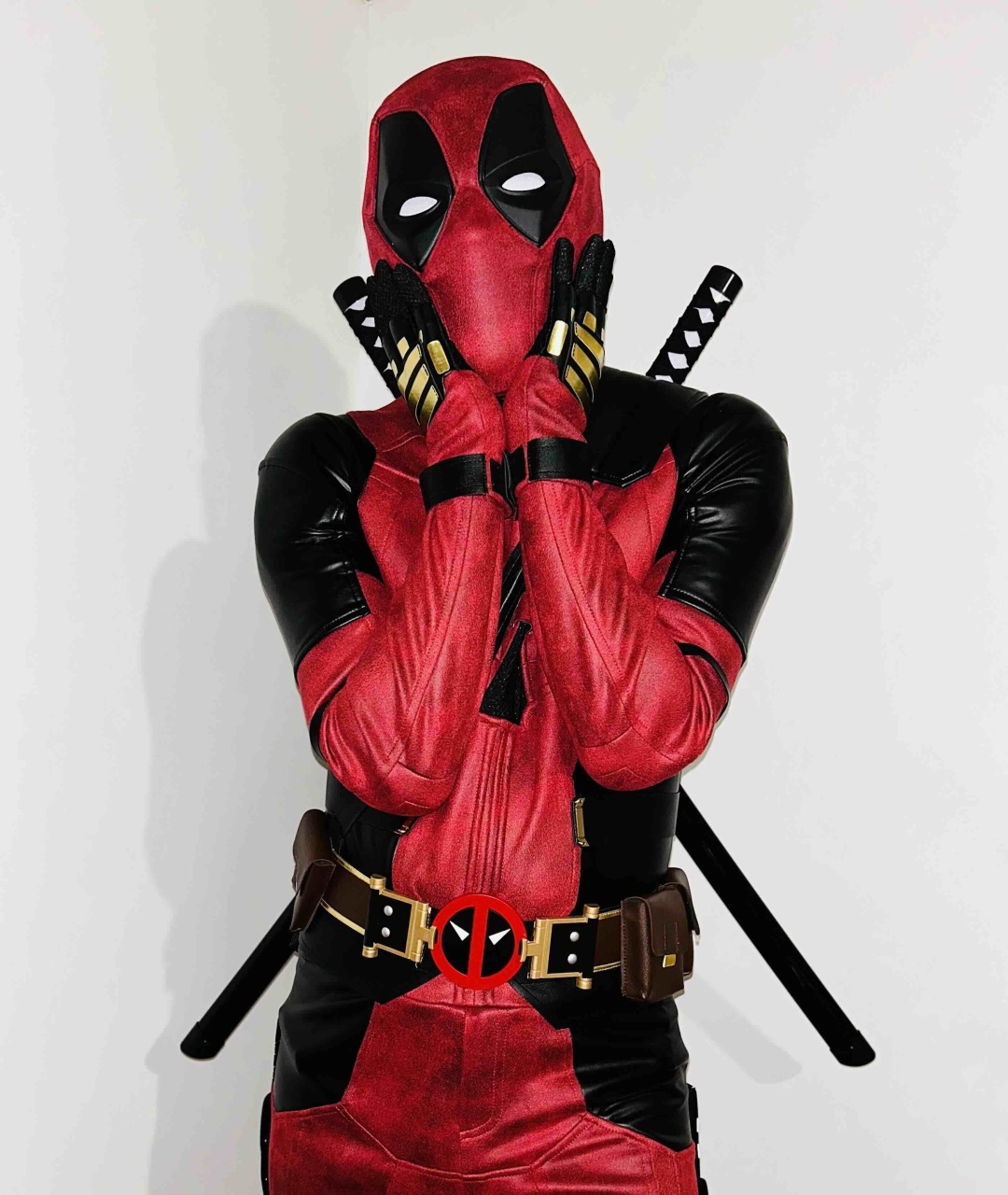 Костюм Костюм Deadpool бордовый