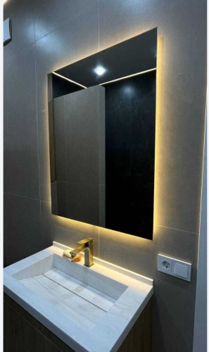 Умное зеркало настенное AYNA 60x80 см
