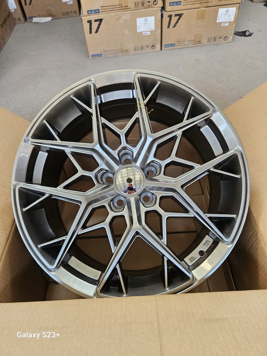 Fonyee BK5929 7.5x17/5x100 D67.1 ET35 4 диска черный