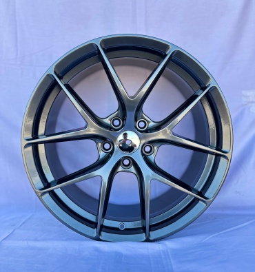Auher BBS-017 8x18/5x114.3 D73.1 ET38 4 диска графит