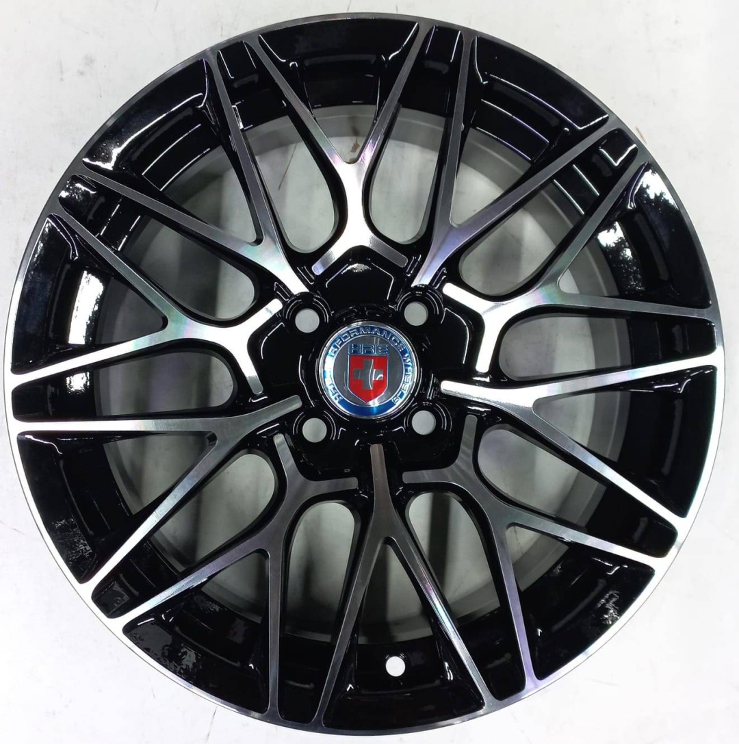 HRE HRE 039 6.5x15/4x98 D58.6 ET35 4 диска черный, серебристый