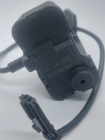 VAG упор лючка бензобака 56D810733C