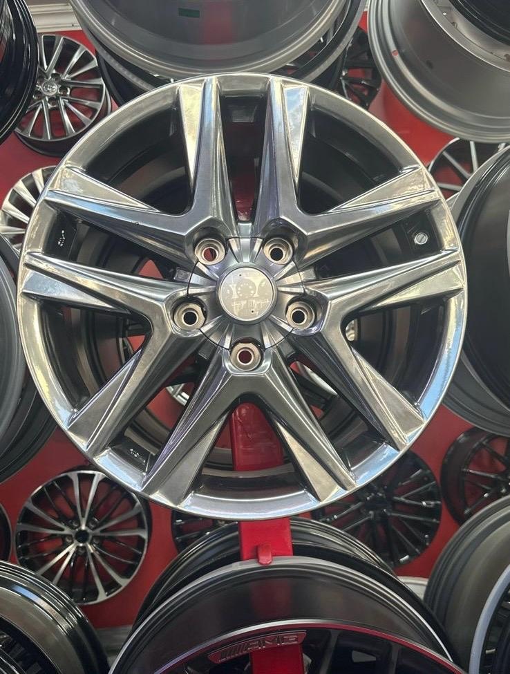 EMIDOS WHEELS 8x18/5x150 D110.1 ET60 4 диска серебристый