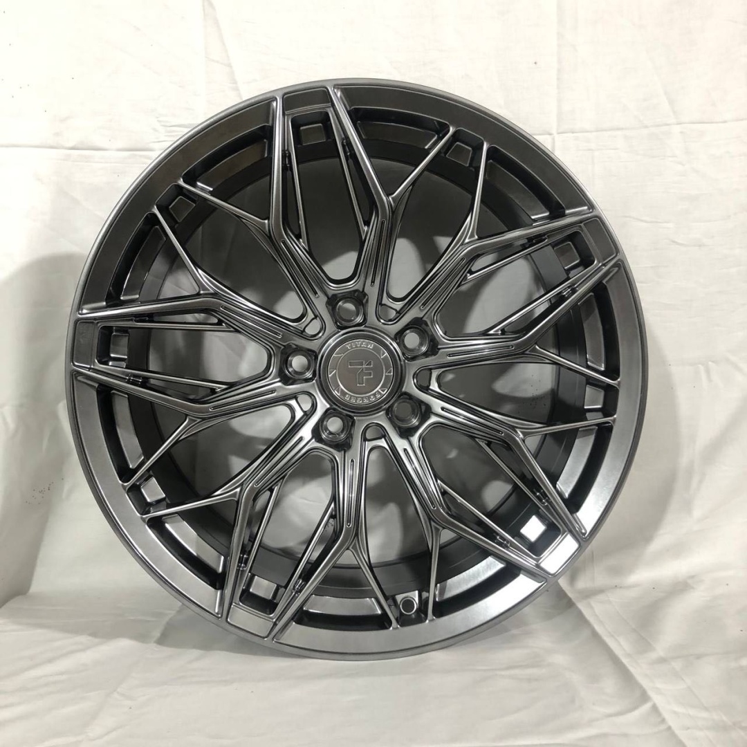 Auher F8796 8x18/5x114.3 D73.1 ET35 4 диска графит