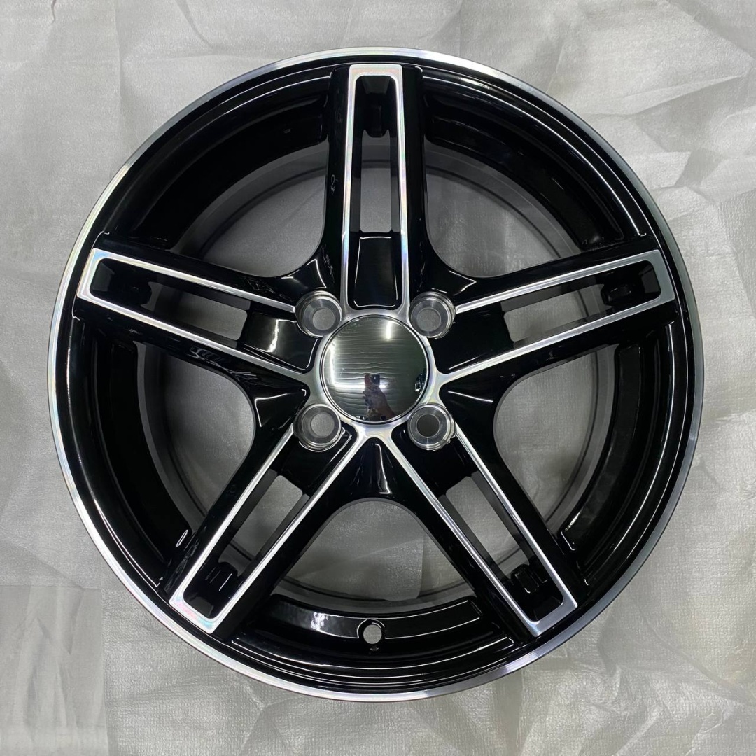 DIVAD BK5079 6x14/4x100 D67.1 ET30 4 диска черный, серебристый