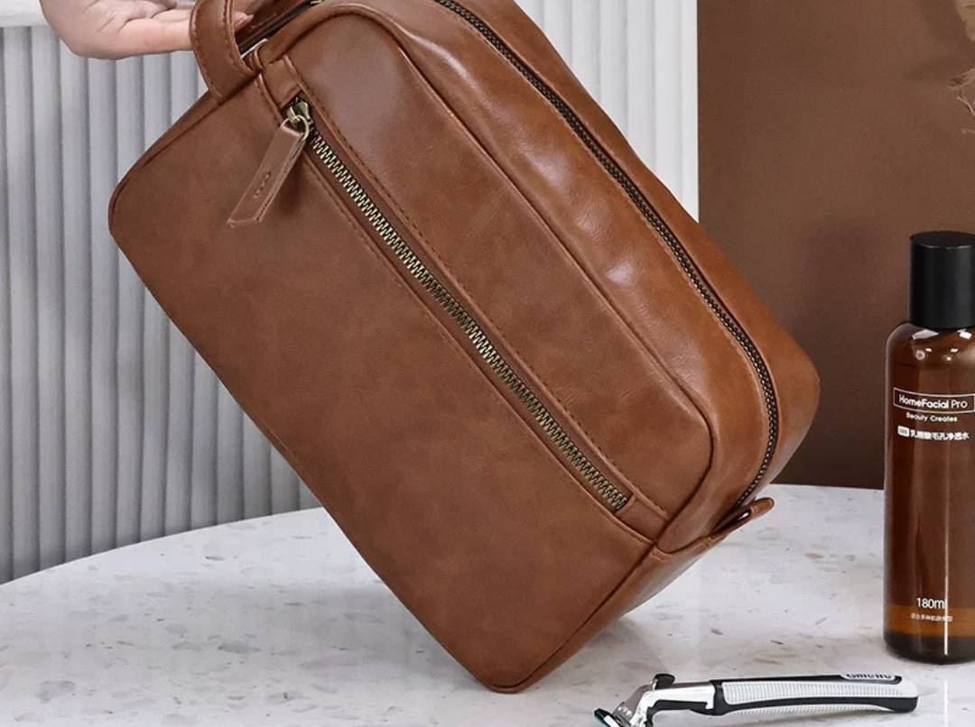 Косметичка экокожа коричневый 14.5X10.5 см
