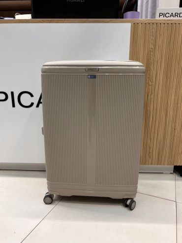 Чемодан Stratic Straw T поликарбонат 90 л бежевый