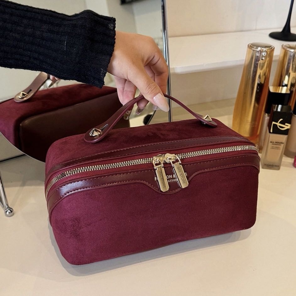 BGL store косметичка искусственная замша, экокожа, велюр бордовый 12X12 см