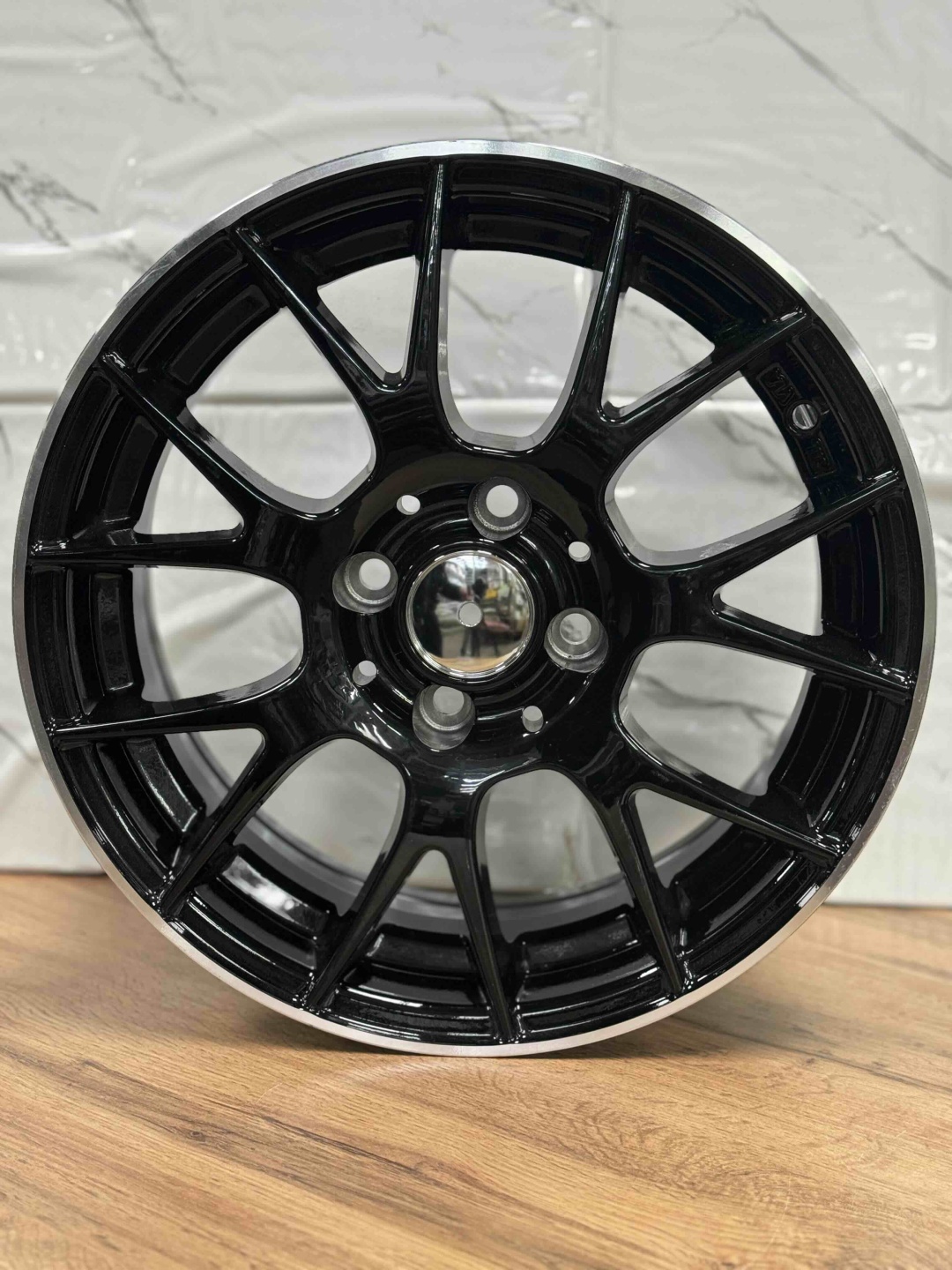 Top Grade 50107 6.5x15/4x100 D67.1 ET35 4 диска черный