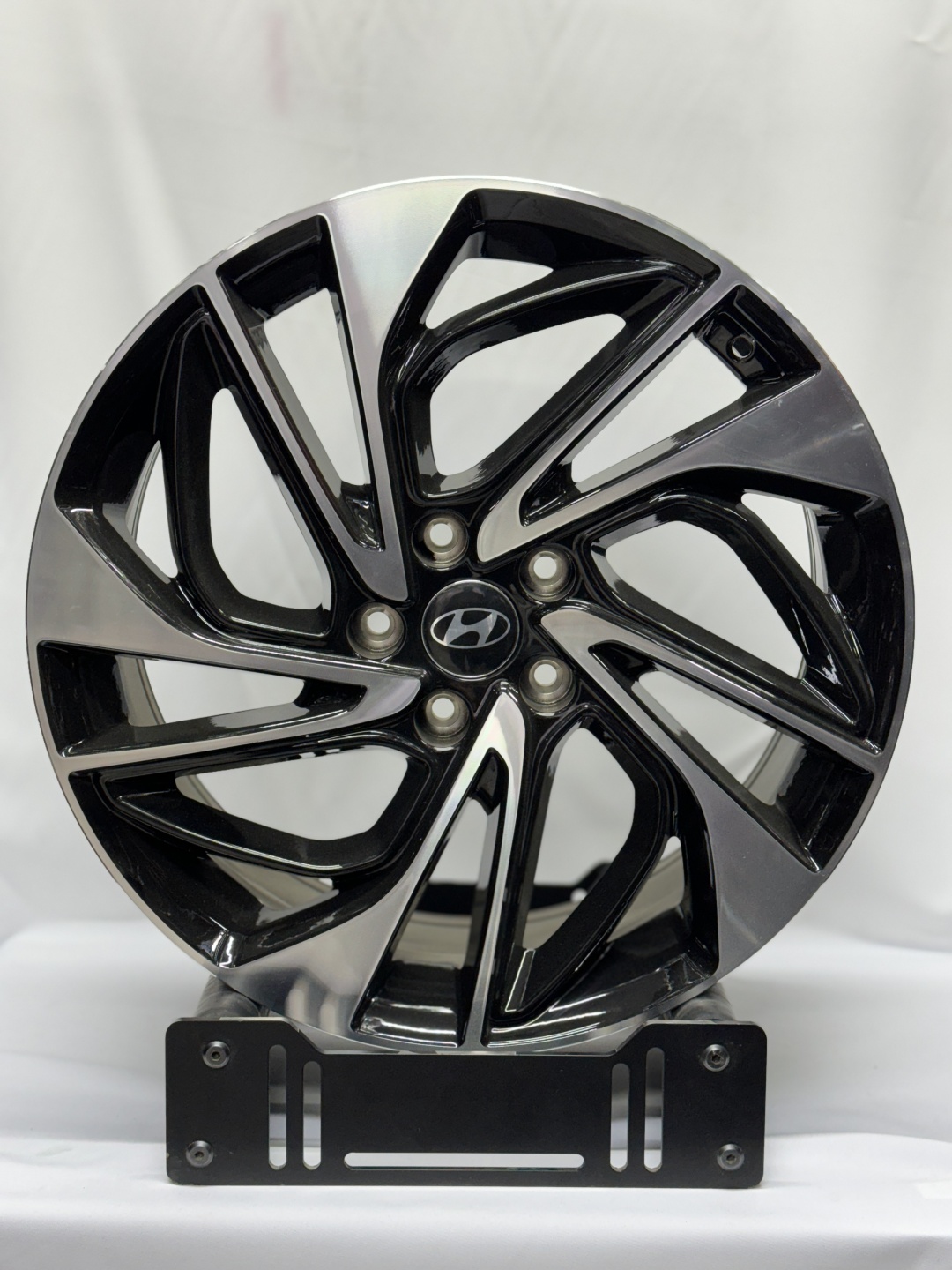 Top Grade Top Grade 7.5x19/5x114.3 D67.1 ET51 4 диска черный, хром