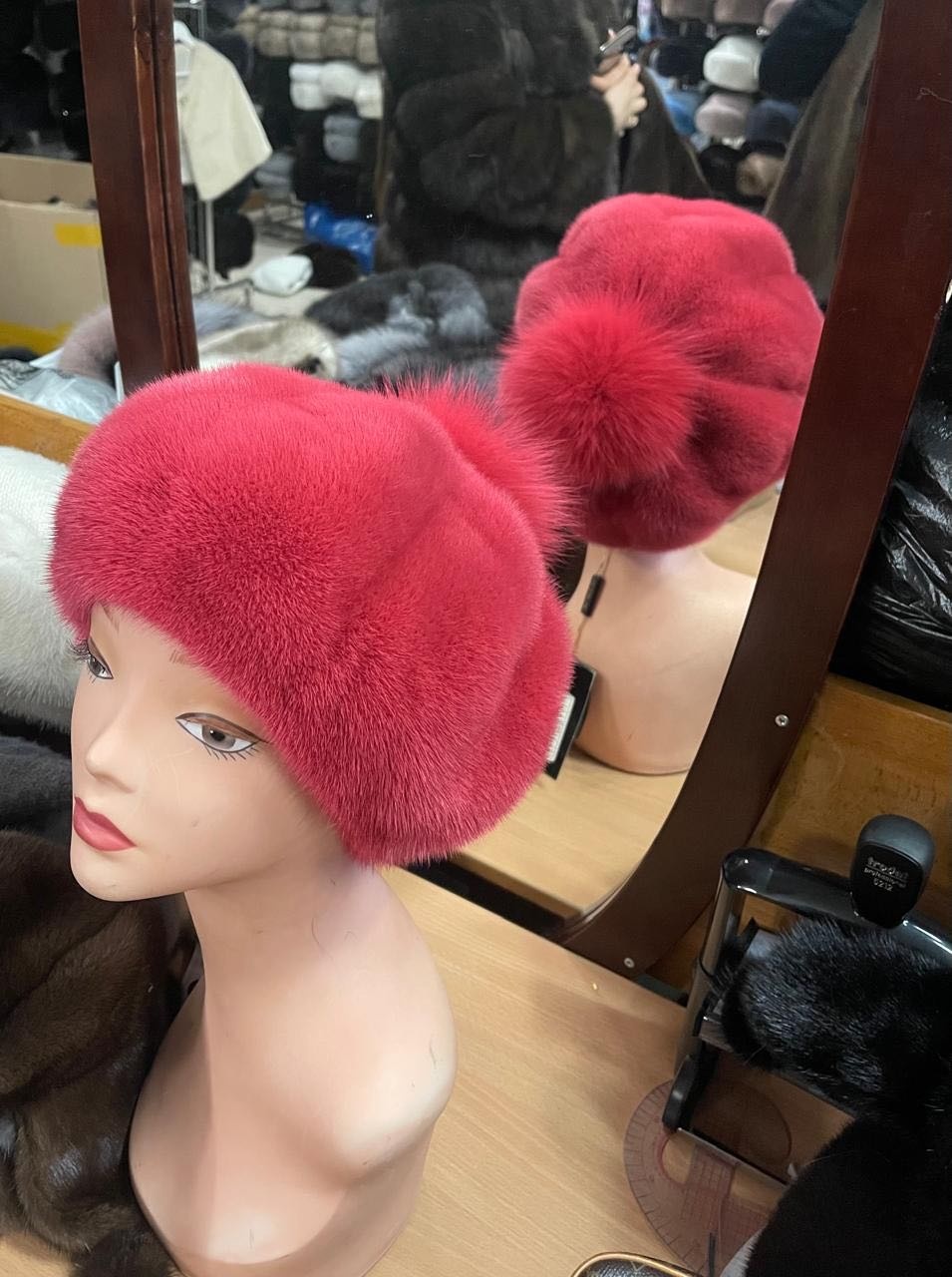 Берет SemiFur размер 56, 57, 58, 59, малиновый