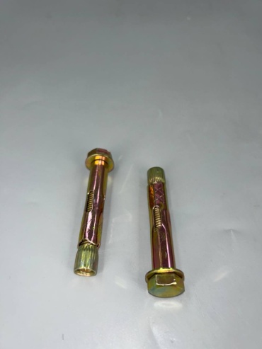 Анкер распорный Nurmax 60 мм х M10 140 шт