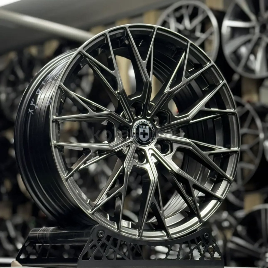 RNO XF015 8x18/5x112 D66.45 ET35 4 диска графит