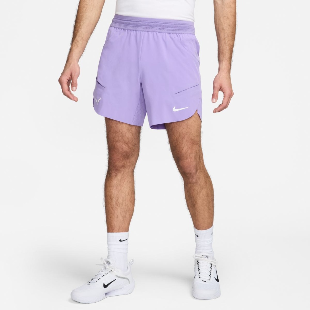 Спортивные шорты Nike фиолетовый