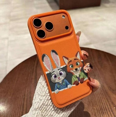 Чехол для Apple iPhone 17 Pro Max оранжевый