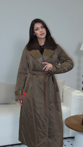 Пуховик Max Mara коричневый, хаки