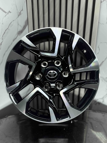 Toyota 957f 7.5x17/6x139.7 D106.1 ET25 4 диска черный, серебристый