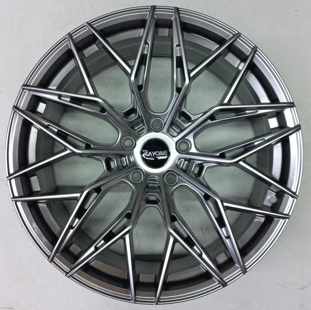 RNO RNO FFC 8.5x20/5x120 D72.6 ET35 4 диска графит