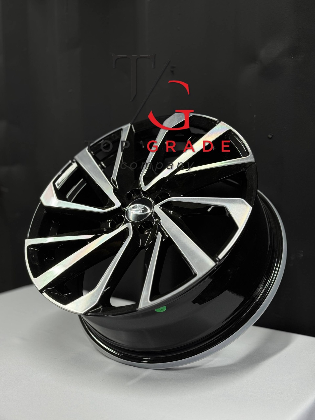 Top Grade 9005 6x15/4x98 D58.6 ET35 4 диска черный, серебристый