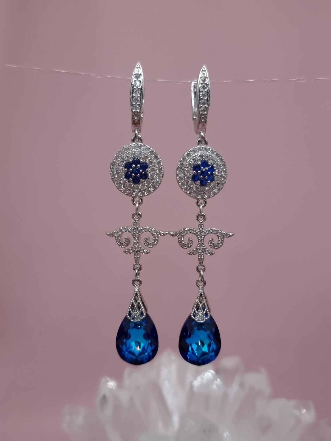 Серьги бижутерный сплав, кристаллы Swarovski, фианит
