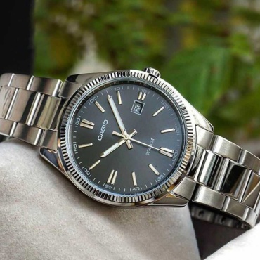 Кварцевые CASIO LTP-1302D-1A2VDF нержавеющая сталь