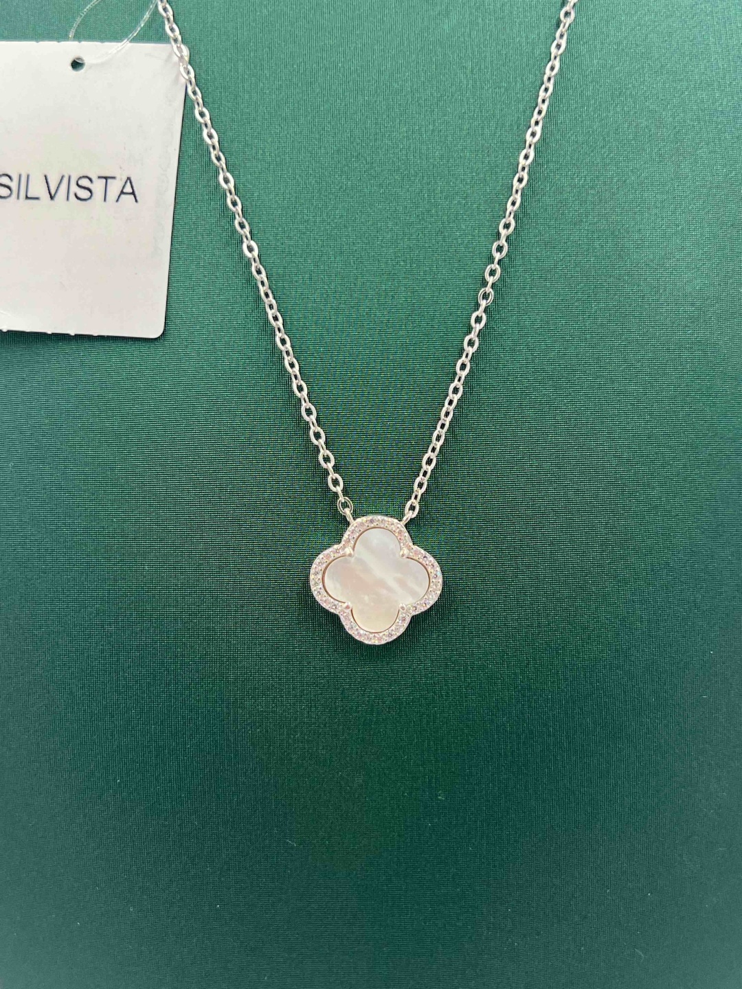 Колье SILVISTA sil00792 длина 45 см вес 4.55 г серебро, цирконий, перламутр