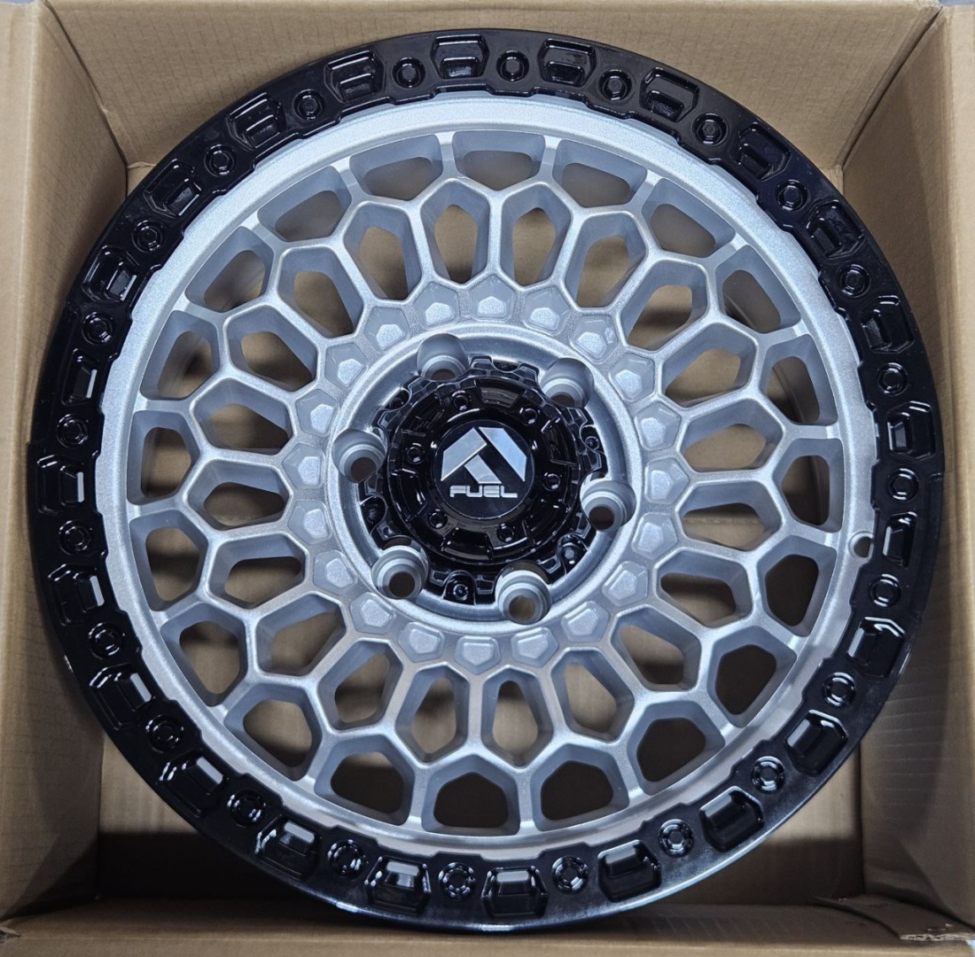Fonyee KF5357AL 8.5x17/6x139.7 D106.1 ET0 4 диска серебристый, черный