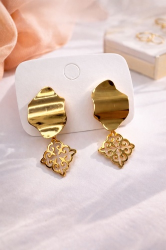 Серьги Zhannat_Gold бижутерный сплав, без вставок