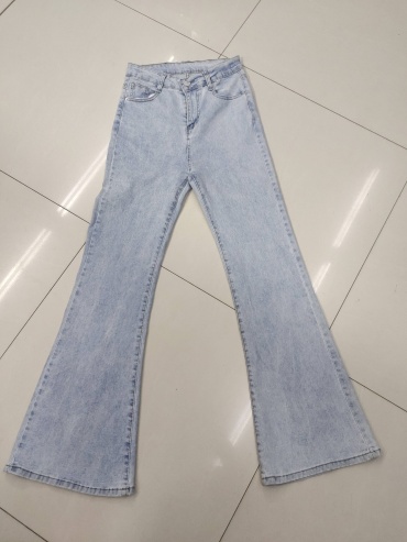 Джинсы клеш Denim светло-голубой