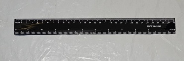 Линейка 30344687_525090625, 30 см, 1 шт, пластик, черный