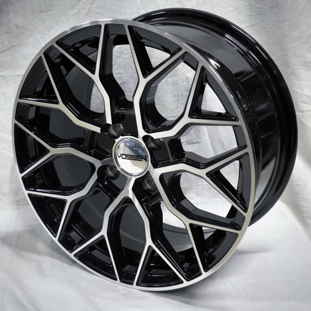 Vossen 102 7x15/4x98 D58.6 ET33 4 диска черный, серебристый