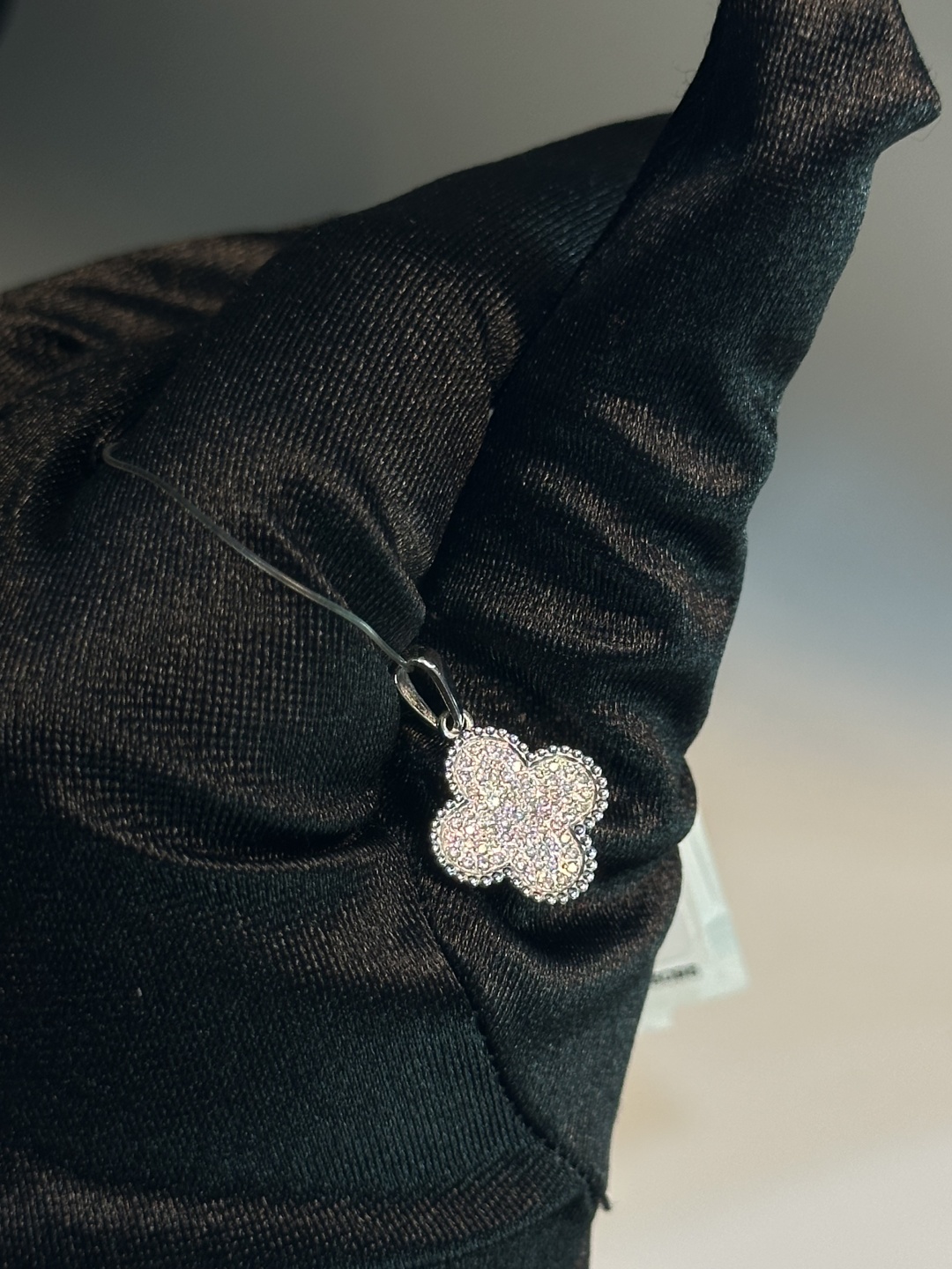 Подвеска PRESTIGE JEWELRY 3000000257050 вес 1.61 г золото, бриллиант
