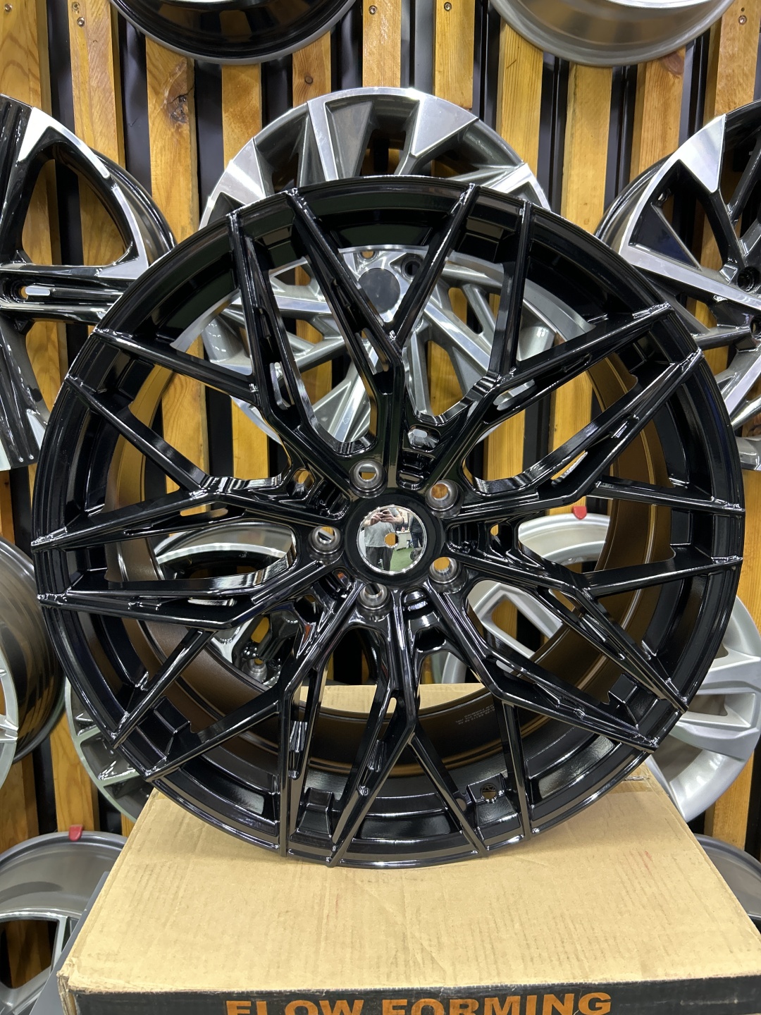 LKN Lkn58 9x20/5x112 D66.56 ET35 4 диска черный