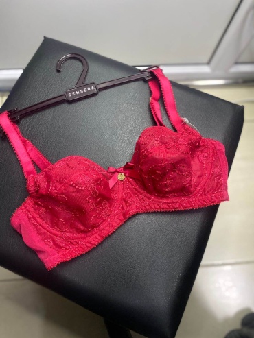 Бюстгальтер мягкая чашка Boux Avenue красный