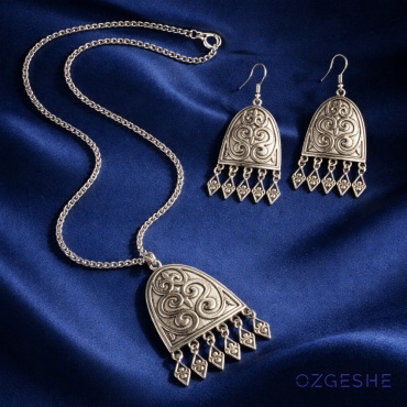 OZGESHE бижутерный сплав, без вставок
