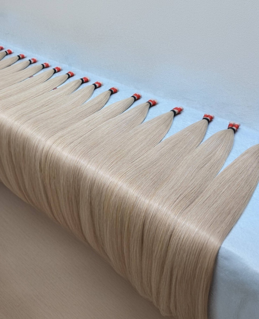 Lux Hair волос для наращивания блонд женский