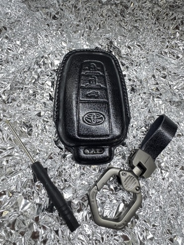 TOYOGuard чехол V50 -V80 черный