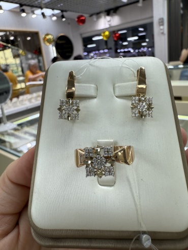Italian Gold 01 вес 7.63 г золото, фианит