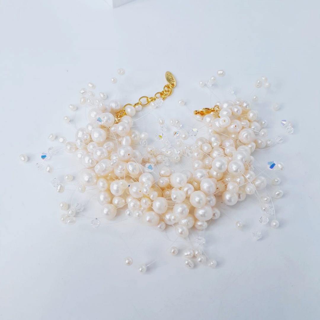 Arezzo Uvelina длина 20 см ювелирный сплав, жемчуг, кристаллы Swarovski