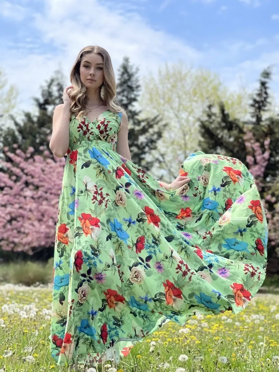 Вечернее платье красный