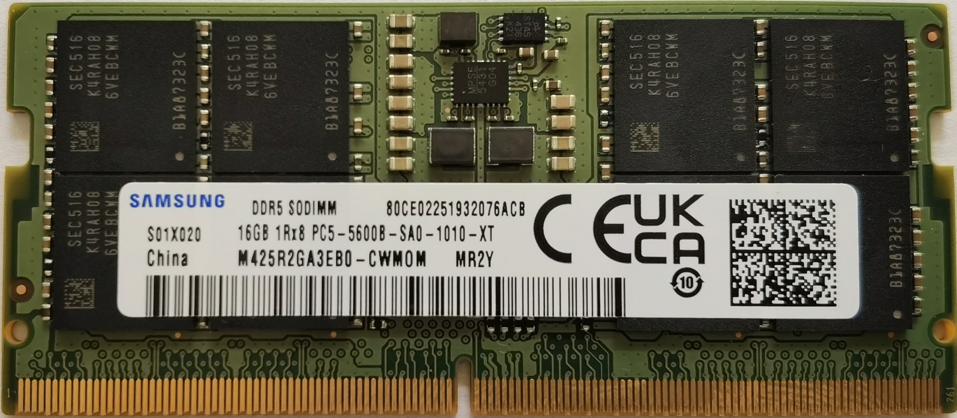 Оперативная память Samsung M425R2GA3EB0-CWMOM 16 Гб