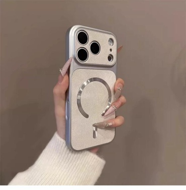 Чехол BERLIA для Apple iPhone 17 Pro белый