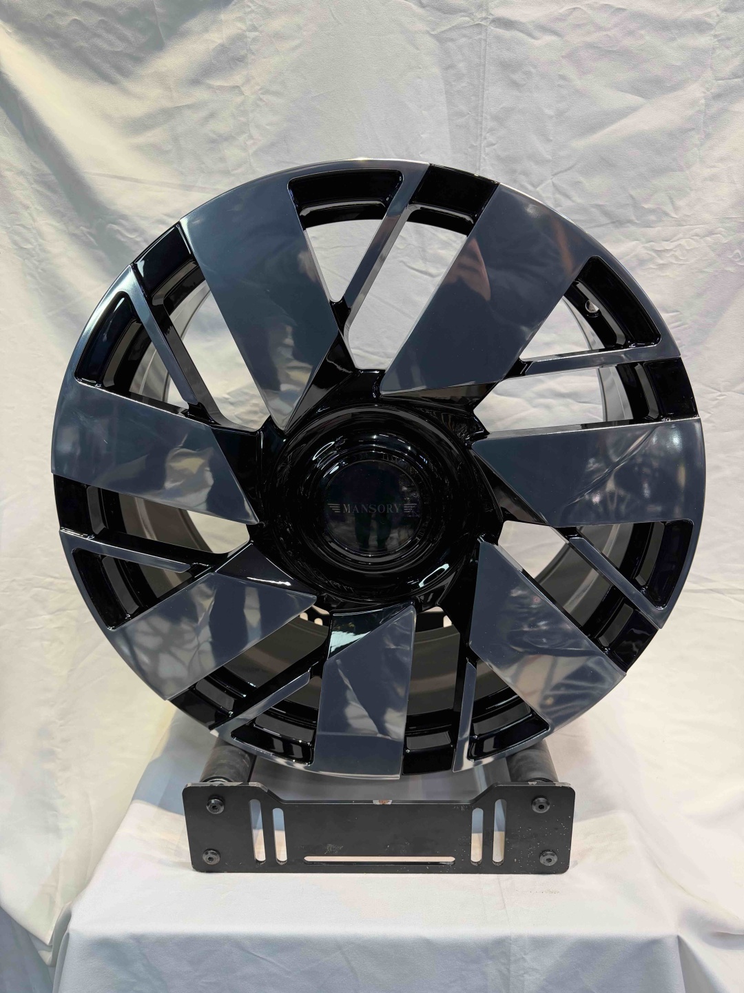 Wheels CP6448 8.5x20/5x114.3 D73.1 ET35 4 диска черный