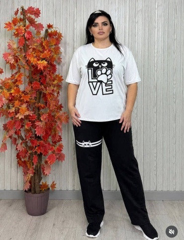 Костюм повседневный VENTA белый