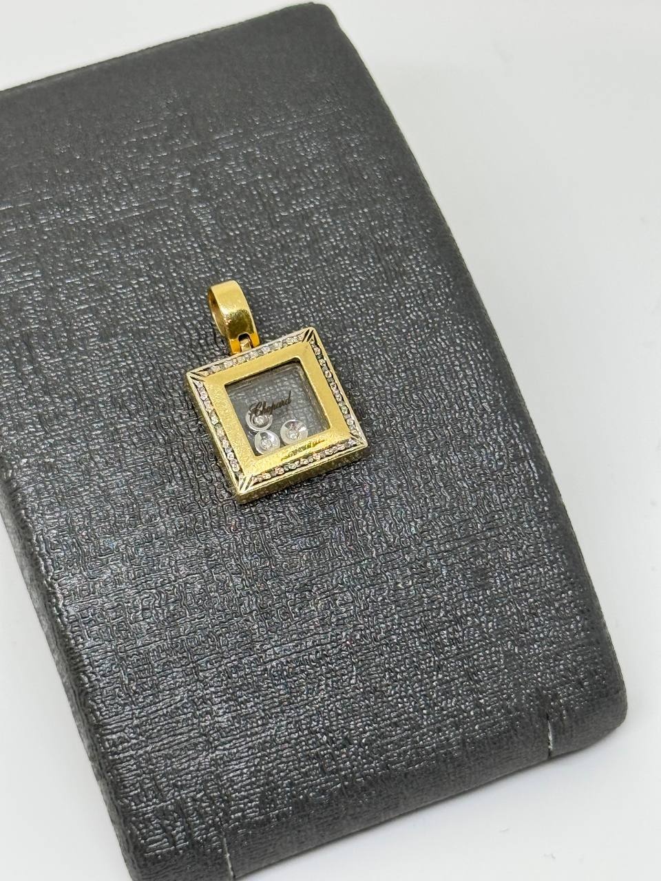 Подвеска SAR JEWELRY Aro_E1_005_9284 вес 5.6 г золото, бриллиант