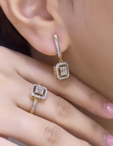 DN Jewelry 30040430 вес 7.04 г золото, бриллиант